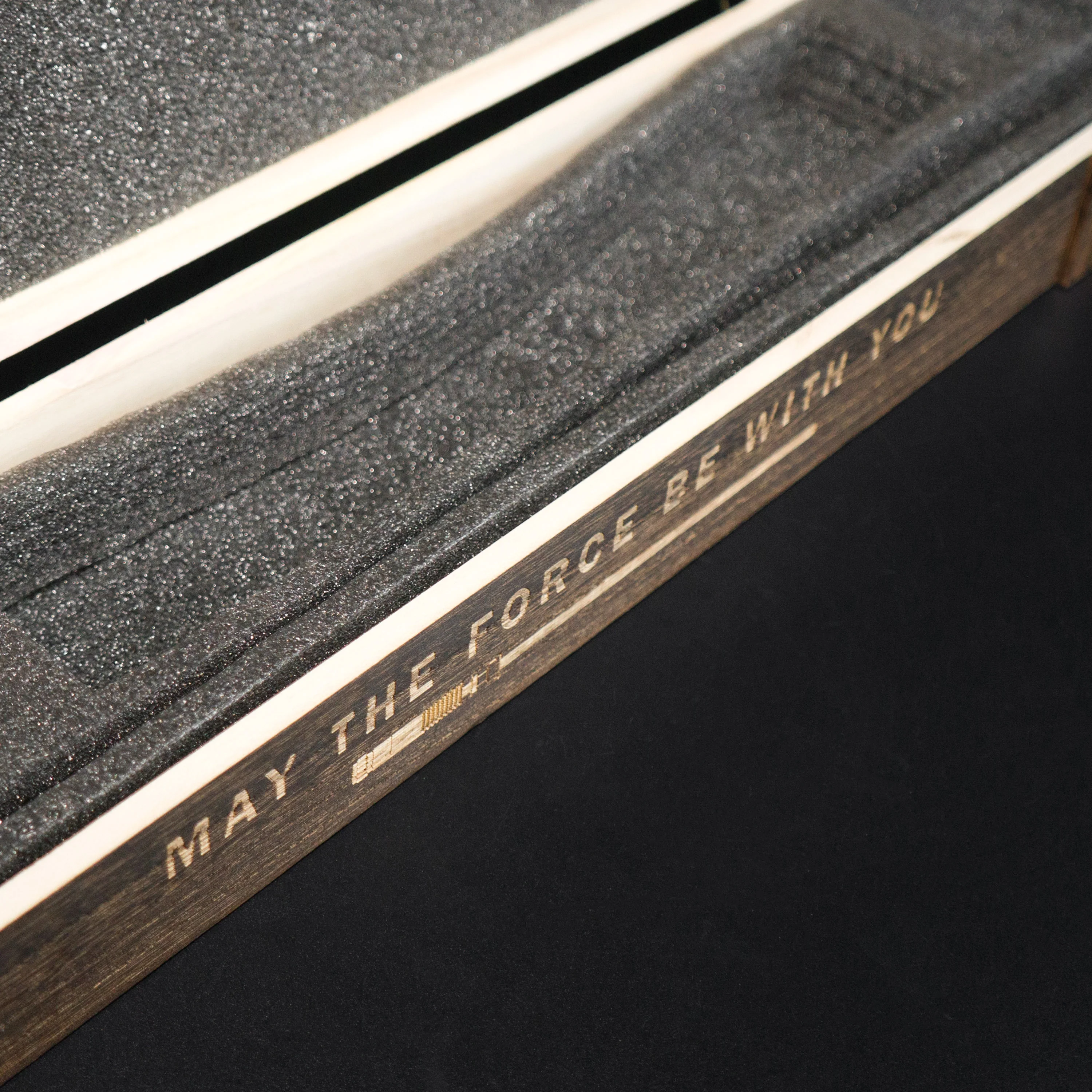 Saber's Wooden Case (Large) - Image 6